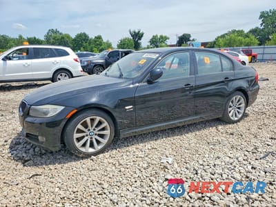 2011 BMW 328 XI WBAPK7C5XBF195613 - główne zdjęcie licytacji z USA - miniatura