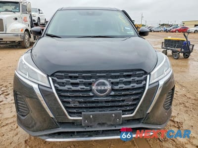 Piąte zdjęcie samochodu w środku: 2025 NISSAN KICKS PLAY S VIN:3N1CP5BV6SL485333 - miniatura