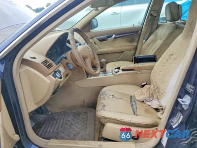 Zdjęcie 7 z 12 samochodu: 2008 MERCEDES-BENZ C 300 4MATIC VIN:WDDGF81X78F168157 - miniatura