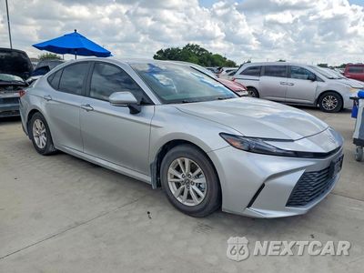 Czwarte zdjęcie samochodu z boku: 2025 TOYOTA CAMRY LE VIN:4T1DAACK8SU611208 - miniatura