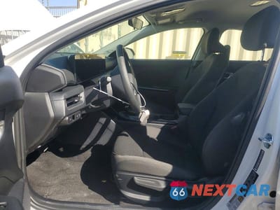 Zdjęcie 7 z 13 samochodu: 2026 KIA K4 LXS VIN:3KPFT4DE8TE341723 - miniatura