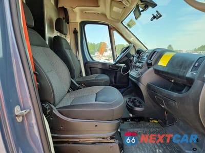 Zdjęcie 11 z 13 samochodu: 2020 RAM PROMASTER 3500 DELIVERY VAN VIN:3C6URVJG6LE108531 - miniatura
