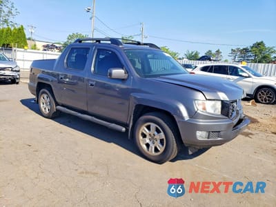 Czwarte zdjęcie samochodu z boku: 2013 HONDA RIDGELINE RTS VIN:5FPYK1F43DB004071 - miniatura
