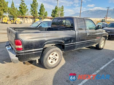 Trzecie zdjęcie samochodu z tyłu: 1998 DODGE RAM 1500 VIN:1B7HC13Y8WJ210401 - miniatura