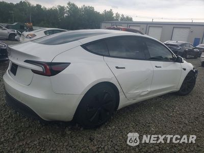 Trzecie zdjęcie samochodu z tyłu: 2024 TESLA MODEL 3 VIN:5YJ3E1EA9RF784246 - miniatura