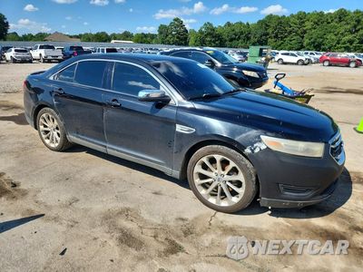 Czwarte zdjęcie samochodu z boku: 2013 FORD TAURUS LIMITED VIN:1FAHP2F80DG157263 - miniatura