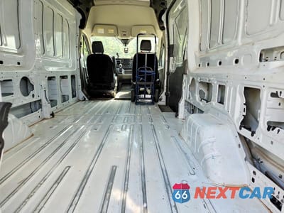 Zdjęcie 10 z 13 samochodu: 2025 FORD TRANSIT T-250 VIN:1FTBR1X86SKB11238 - miniatura