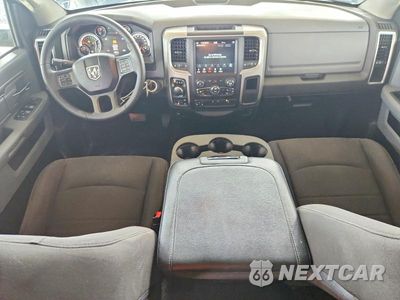 Zdjęcie 8 z 12 samochodu: 2019 RAM 1500 CLASSIC SLT VIN:1C6RR7GTXKS736805 - miniatura