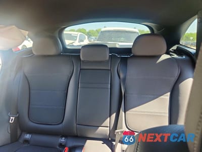 Zdjęcie 10 z 14 samochodu: 2026 MERCEDES-BENZ GLC 300 VIN:W1NKM4GB3TF533840 - miniatura