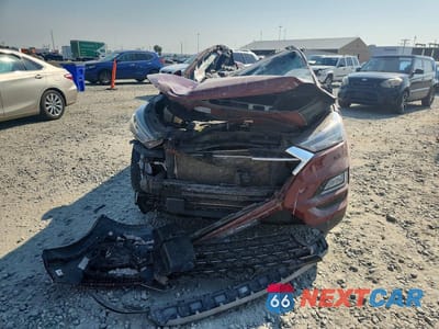 Piąte zdjęcie samochodu w środku: 2019 HYUNDAI TUCSON ULTIMATE VIN:KM8J3CAL7KU945587 - miniatura