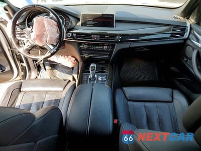 Zdjęcie 8 z 13 samochodu: 2018 BMW X5 XDRIVE35I VIN:5UXKR0C57J0X99040 - miniatura