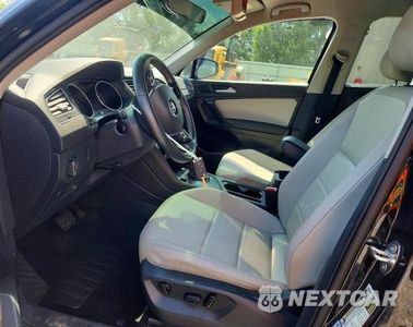 Zdjęcie 7 z 13 samochodu: 2021 VOLKSWAGEN TIGUAN SE VIN:3VV3B7AX4MM125129 - miniatura
