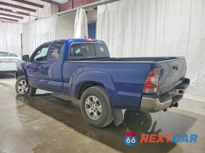 Drugie zdjęcie samochodu z przodu: 2015 TOYOTA TACOMA V6 VIN:5TFUU4EN4FX138903 - miniatura