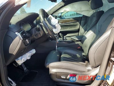 Zdjęcie 7 z 13 samochodu: 2018 BMW 640 XIGT VIN:WBAJV6C5XJBJ99657 - miniatura