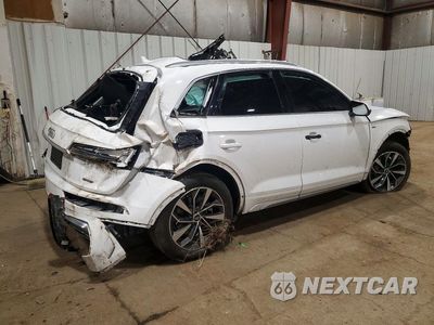 Trzecie zdjęcie samochodu z tyłu: 2022 AUDI Q5 PREMIUM PLUS 45 VIN:WA1EAAFY2N2129353 - miniatura
