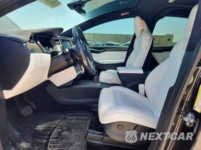 Zdjęcie 7 z 13 samochodu: 2017 TESLA MODEL X VIN:5YJXCBE26HF041838 - miniatura