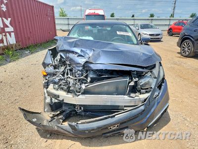 Piąte zdjęcie samochodu w środku: 2019 HONDA CIVIC LX VIN:2HGFC2F61KH553619 - miniatura