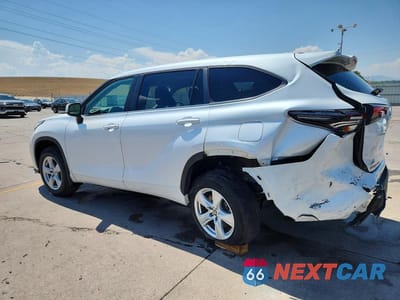 Drugie zdjęcie samochodu z przodu: 2024 TOYOTA HIGHLANDER LE VIN:5TDKDRBH3RS538108 - miniatura