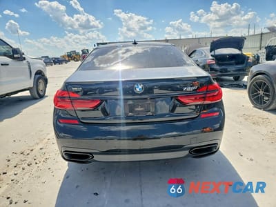 Zdjęcie 6 z 12 samochodu: 2018 BMW 750 I VIN:WBA7F0C56JGM23563 - miniatura