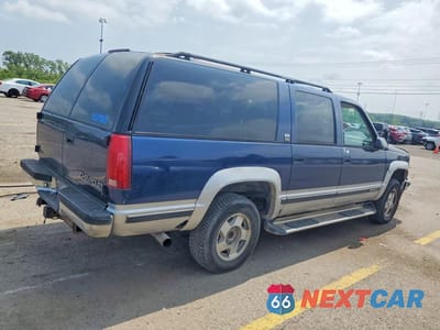 Trzecie zdjęcie samochodu z tyłu: 1994 CHEVROLET SUBURBAN K1500 VIN:1GNFK16K7RJ420372 - miniatura