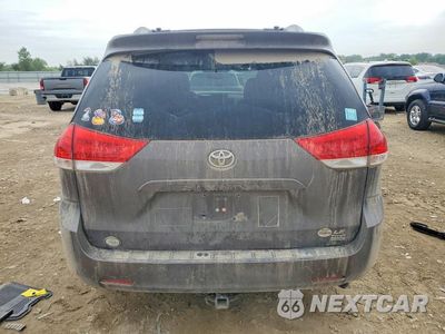 Zdjęcie 6 z 13 samochodu: 2014 TOYOTA SIENNA LE VIN:5TDKK3DC1ES414417 - miniatura