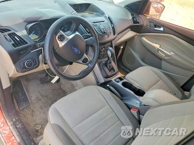 Zdjęcie 8 z 12 samochodu: 2015 FORD ESCAPE SE VIN:1FMCU0G76FUB36733 - miniatura