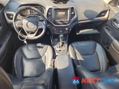 Zdjęcie 8 z 13 samochodu: 2016 JEEP CHEROKEE LIMITED VIN:1C4PJMDS5GW246452 - miniatura