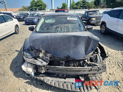 Piąte zdjęcie samochodu w środku: 2019 NISSAN SENTRA S VIN:3N1AB7AP1KY266724 - miniatura