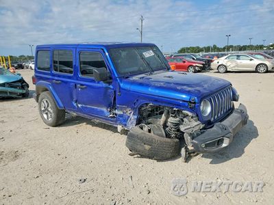 Czwarte zdjęcie samochodu z boku: 2020 JEEP WRANGLER UNLIMITED SAHARA VIN:1C4HJXEN9LW166189 - miniatura