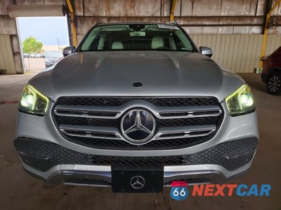 Piąte zdjęcie samochodu w środku: 2020 MERCEDES-BENZ GLE 350 4MATIC VIN:4JGFB4KB4LA059766 - miniatura