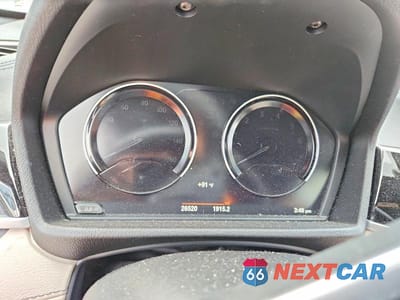 Zdjęcie 9 z 13 samochodu: 2021 BMW X1 XDRIVE28I VIN:WBXJG9C04M3M76355 - miniatura
