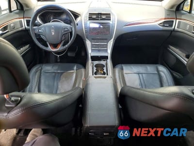 Zdjęcie 8 z 12 samochodu: 2013 LINCOLN MKZ VIN:3LN6L2G93DR806305 - miniatura