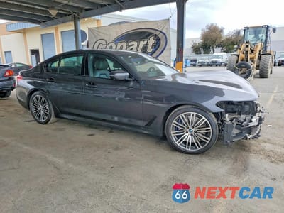 Czwarte zdjęcie samochodu z boku: 2020 BMW 540 I VIN:WBAJS1C06LCD78973 - miniatura