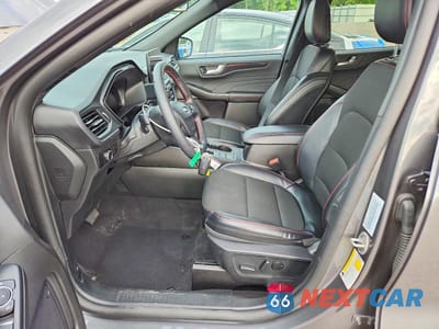 Zdjęcie 7 z 13 samochodu: 2026 FORD ESCAPE ST LINE VIN:1FMCU9MN6TUA30916 - miniatura