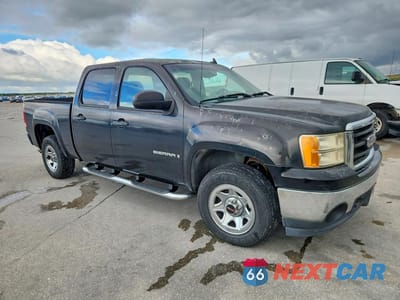 Czwarte zdjęcie samochodu z boku: 2008 GMC SIERRA C1500 VIN:2GTEC13C681146105 - miniatura