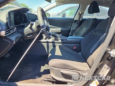 Zdjęcie 7 z 12 samochodu: 2022 HYUNDAI ELANTRA BLUE VIN:KMHLM4AJ9NU019299 - miniatura