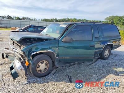 1997 CHEVROLET SUBURBAN C1500 1GNEC16R1VJ317335 - główne zdjęcie licytacji z USA - miniatura