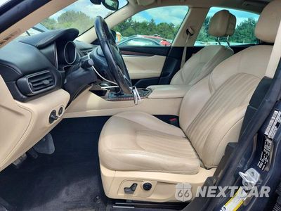 Zdjęcie 7 z 12 samochodu: 2017 MASERATI LEVANTE LUXURY VIN:ZN661XUL4HX210560 - miniatura