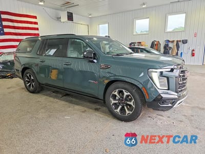 Czwarte zdjęcie samochodu z boku: 2026 GMC YUKON XL AT4 ULTIMATE VIN:1GKS2WKL1TR212021 - miniatura