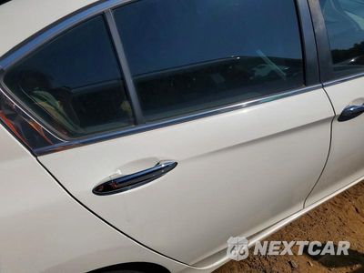 Zdjęcie 10 z 12 samochodu: 2017 HONDA ACCORD LX VIN:1HGCR2F34HA215419 - miniatura