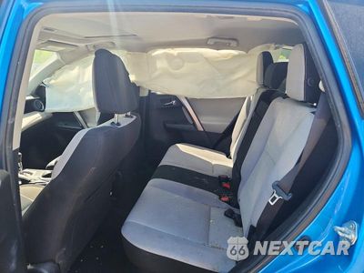 Zdjęcie 10 z 12 samochodu: 2018 TOYOTA RAV4 HYBRID XLE VIN:JTMRJREV8JD178861 - miniatura