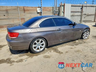 Trzecie zdjęcie samochodu z tyłu: 2010 BMW 328 I VIN:WBAWL1C55AP492643 - miniatura