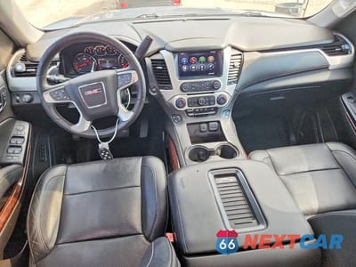 Zdjęcie 8 z 13 samochodu: 2015 GMC YUKON SLT VIN:1GKS1BKC4FR633716 - miniatura