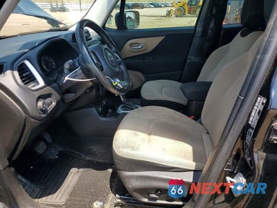 Zdjęcie 7 z 12 samochodu: 2017 JEEP RENEGADE LATITUDE VIN:ZACCJBBB3HPG37197 - miniatura
