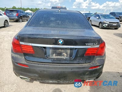 Zdjęcie 6 z 12 samochodu: 2013 BMW 750 LI VIN:WBAYE8C55DD133780 - miniatura