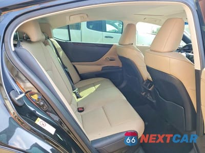 Zdjęcie 10 z 13 samochodu: 2019 LEXUS ES VIN:JTHB21B10K2041684 - miniatura