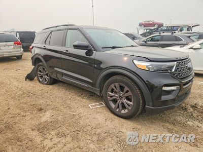 Czwarte zdjęcie samochodu z boku: 2022 FORD EXPLORER XLT VIN:1FMSK8DH5NGB54540 - miniatura