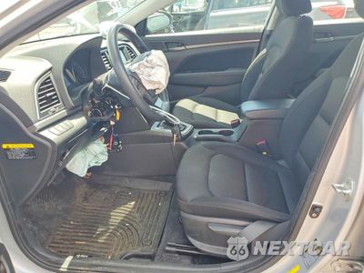 Zdjęcie 7 z 12 samochodu: 2018 HYUNDAI ELANTRA SEL VIN:KMHD84LF0JU523378 - miniatura