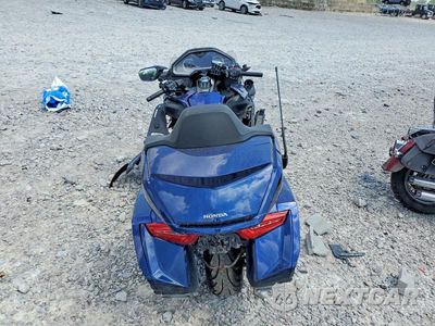 Zdjęcie 6 z 9 samochodu: 2018 HONDA GL1800 D VIN:JH2SC7959JK002561 - miniatura