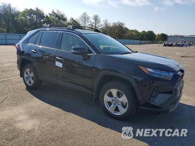 Czwarte zdjęcie samochodu z boku: 2025 TOYOTA RAV4 LIMITED VIN:JTMD6RFV5SJ090993 - miniatura